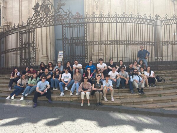 Perché il teatro greco è ancora vivo: un’attrice, una tragedia, un gruppo di studenti