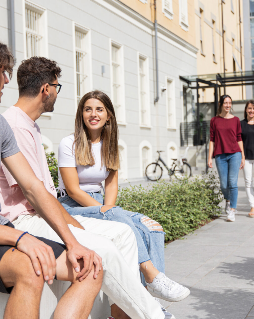 Digital detox: come (e perché) staccare la spina, anche all’università