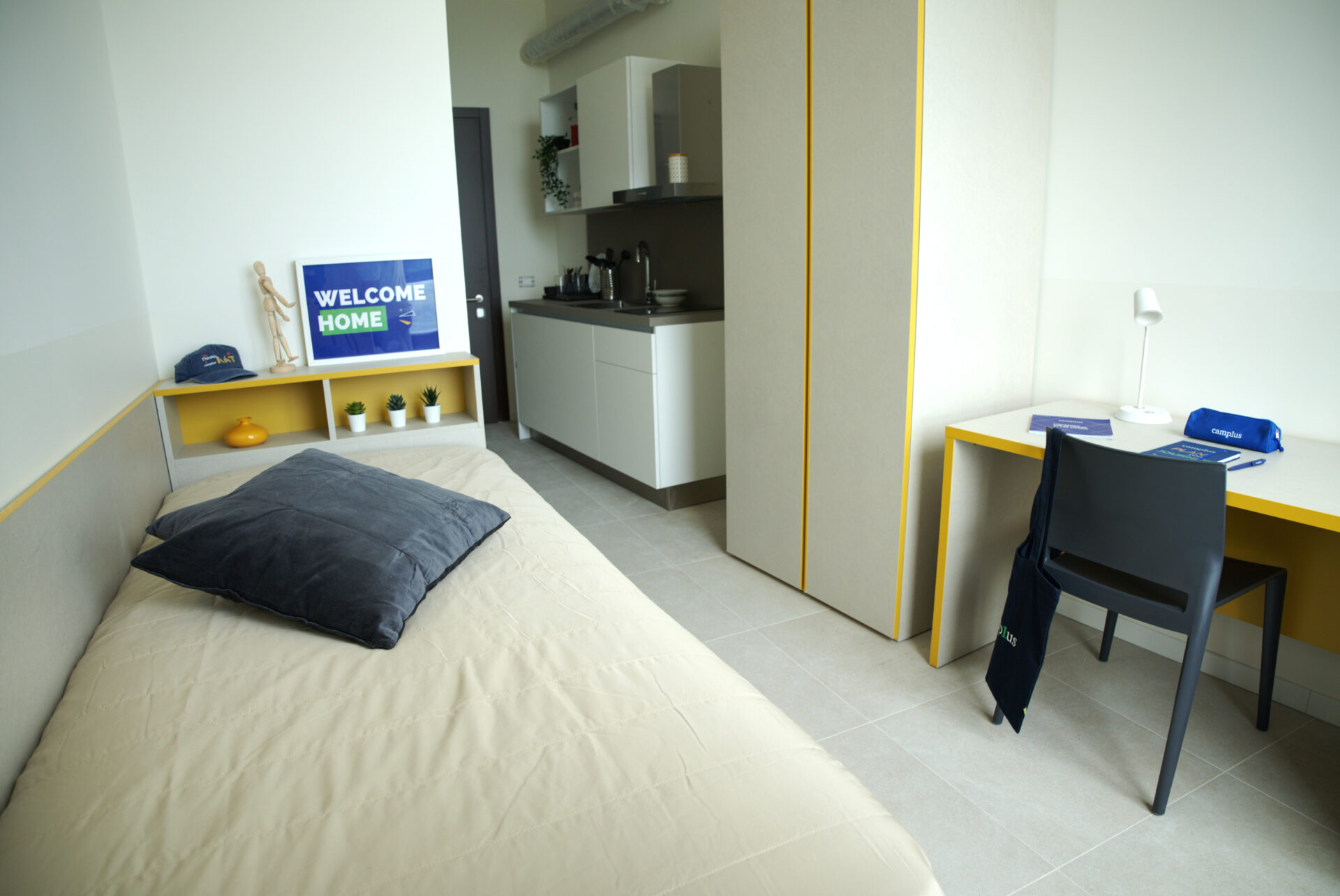 CHAMBRE  INDIVIDUELLE  DANS UN APPARTEMENT